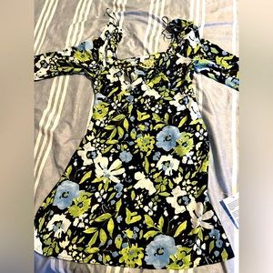 Beautiful dress never worn.